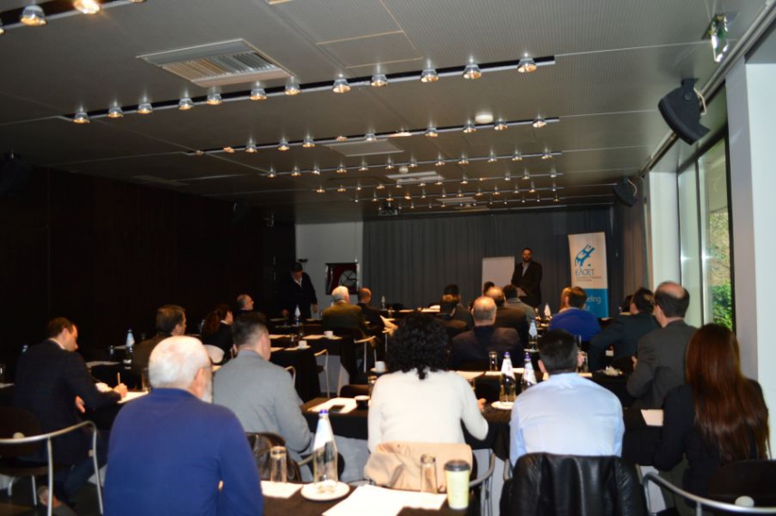 Η ενημέρωση, το μεγαλύτερο… κομμάτι της πίτας